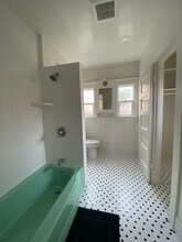 3075 Lincoln Ave in San Diego, CA - Building Photo - Building Photo