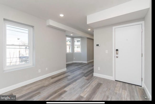 1540 W Tioga St, Unit Tioga in Philadelphia, PA - Building Photo - Building Photo
