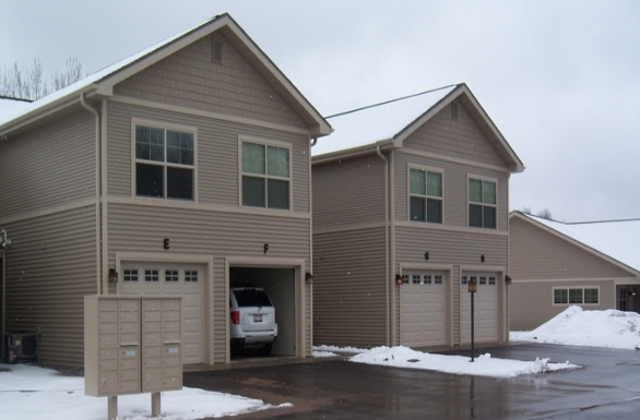 Indian Head Cottages in Mosinee, WI - Building Photo