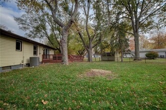 51 Larry Dr in Decatur, IL - Building Photo - Building Photo