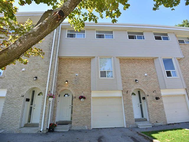 Creekside Townhomes in Oshawa, ON - Building Photo - Building Photo