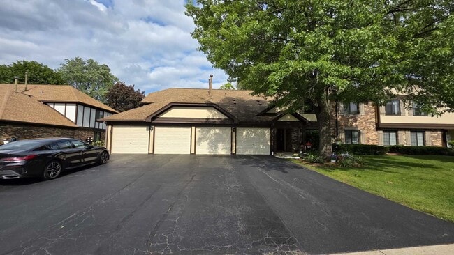 531 Cumberland Trail in Roselle, IL - Building Photo - Building Photo