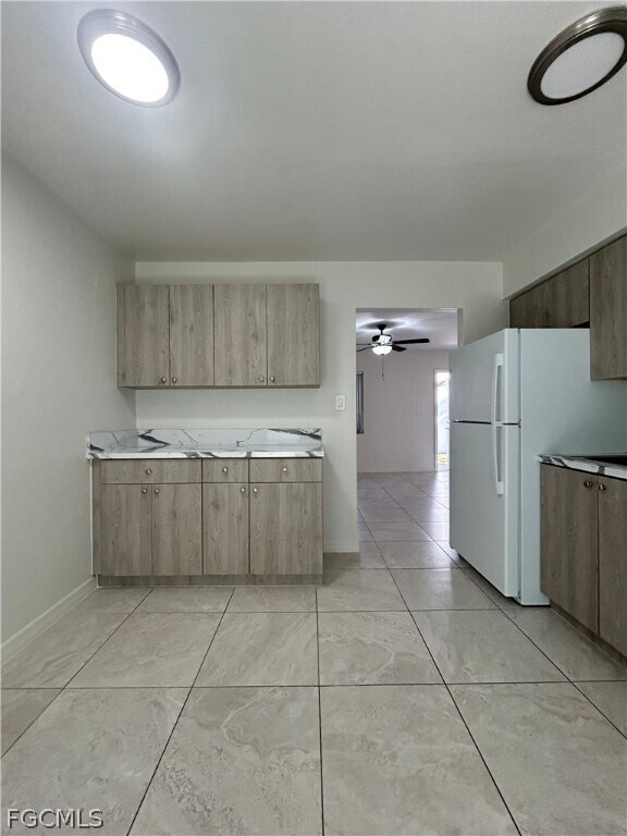 3754 Lora St in Ft. Myers, FL - Building Photo - Building Photo