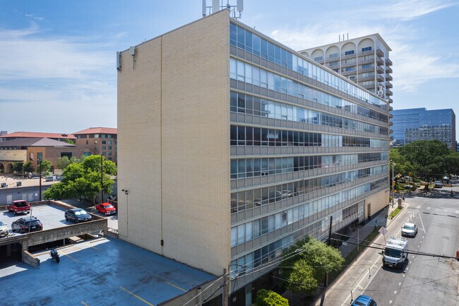 Greenwood Towers in Austin, TX - Building Photo - Building Photo