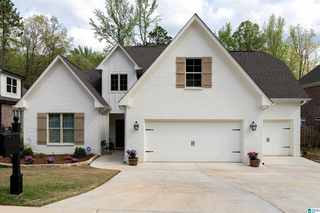 property at 330330 Kinross Circle