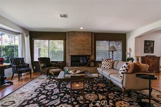 5029 Westpark Dr in Los Angeles, CA - Building Photo - Building Photo