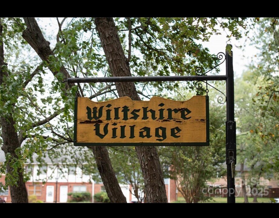 1300 Larchmont Pl in Salisbury, NC - Building Photo