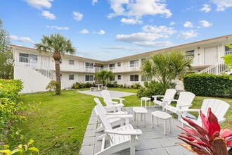525 S Broadway in Lantana, FL - Building Photo - Building Photo