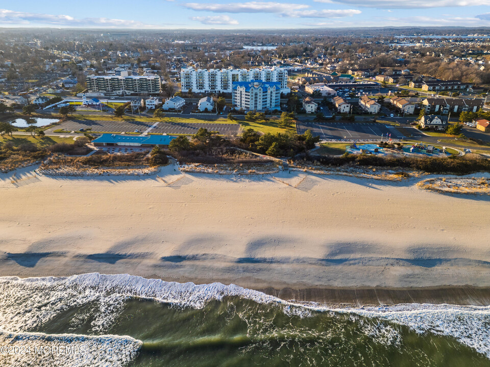 300 Ocean Blvd N in Long Branch, NJ - Building Photo