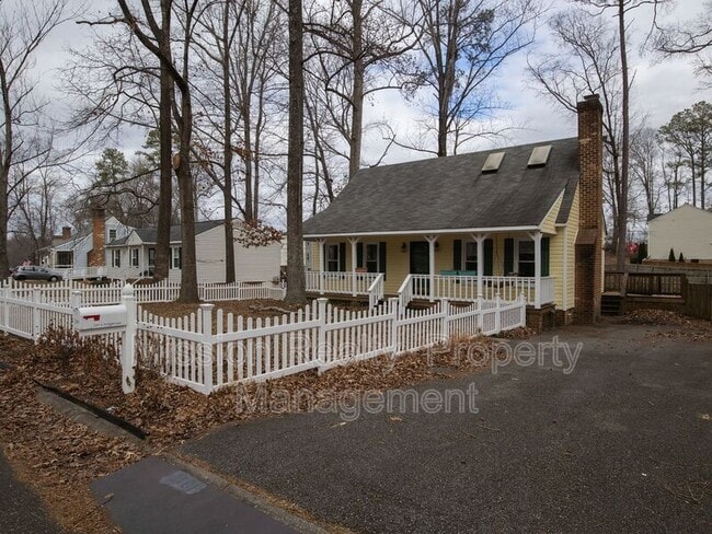 property at 2101 S Twilight Ln