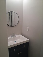 2122 Kimberly Rd SW in Atlanta, GA - Building Photo - Building Photo
