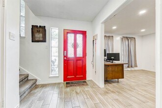 18711 Appletree Hill Ln in Houston, TX - Foto de edificio - Building Photo