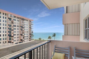 1147 Hillsboro Mile in Hillsboro Beach, FL - Building Photo