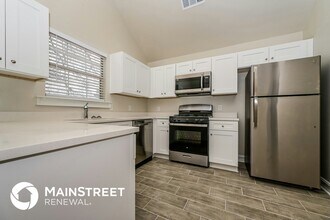 110 Emerald Ln in Hampton, GA - Building Photo - Building Photo