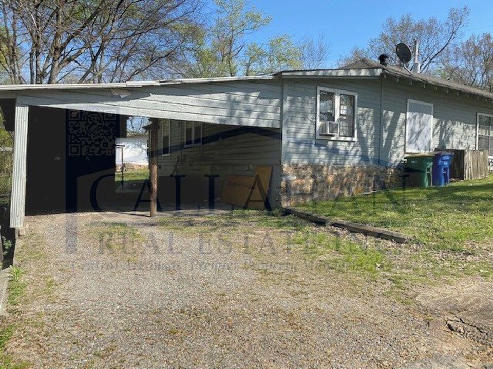 711 W 33rd St in North Little Rock, AR - Building Photo