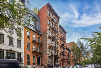 119 W 15th St in New York, NY - Building Photo - Primary Photo