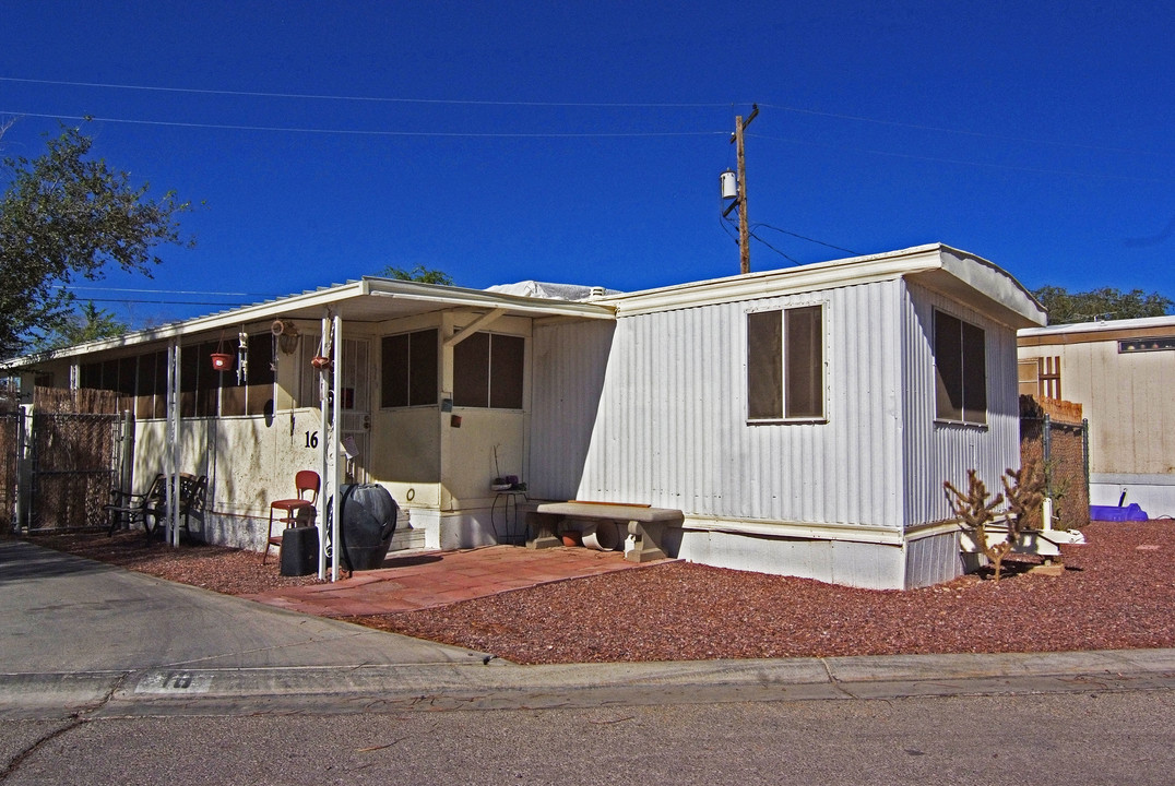 AAA Mobile Home Park in Las Vegas, NV - Building Photo