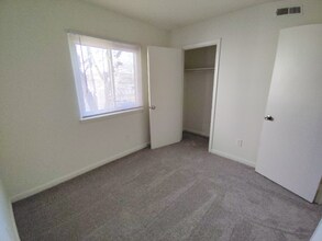 600 Reusens Rd in Lynchburg, VA - Foto de edificio - Building Photo