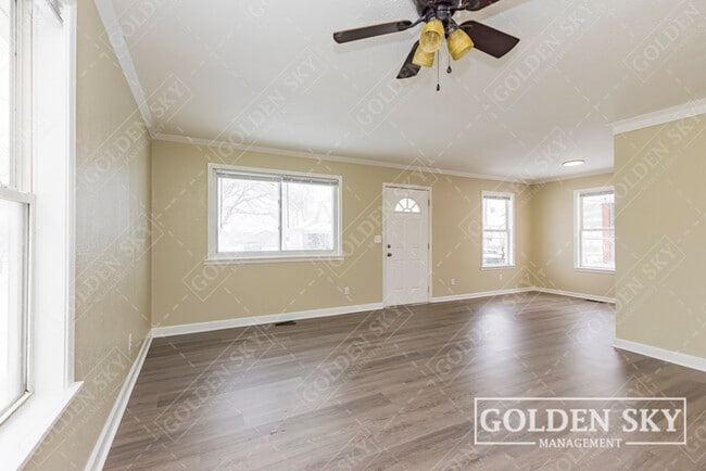 property at 1711 S Franklin St