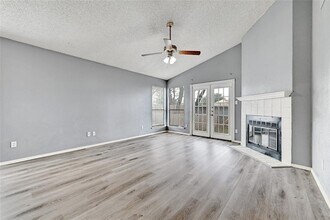 2100 Balsam Way in Round Rock, TX - Building Photo - Building Photo