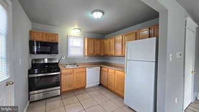 2105 Hunter St in Cinnaminson, NJ - Building Photo - Building Photo