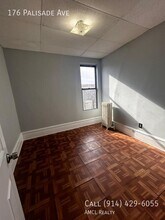 176 Palisade Ave in Yonkers, NY - Building Photo - Building Photo