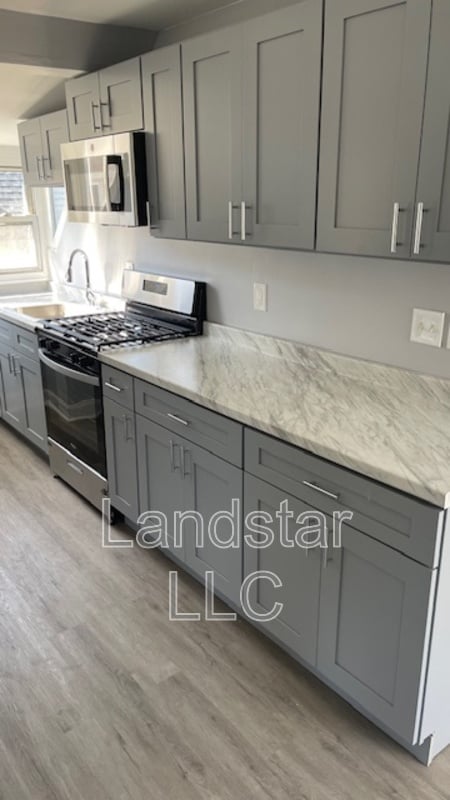 property at 1181 Noble Ave
