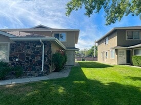 820 Jamaica Ave in Reno, NV - Building Photo