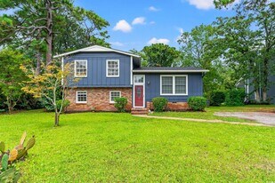 512 62nd Ave N in Myrtle Beach, SC - Building Photo