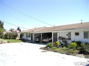 688 Mission Dr in Camarillo, CA - Building Photo - Building Photo