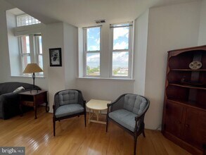 825 N 29th St in Philadelphia, PA - Building Photo - Building Photo