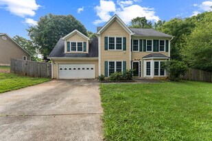 6611 Barry Whitaker Pl in Mint Hill, NC - Building Photo