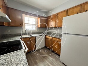 4126 Newcastle Dr-Unit -#1 in Sylvania, OH - Foto de edificio - Building Photo