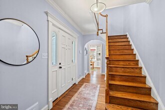 6520 Western Ave in Chevy Chase, MD - Building Photo - Building Photo