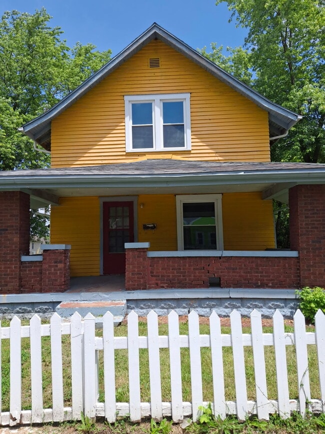 property at 132 W 3rd St
