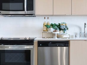 The Rey in San Diego, CA - Building Photo - Building Photo