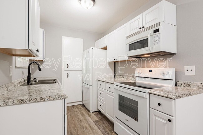 property at 10300 W 107th Ct