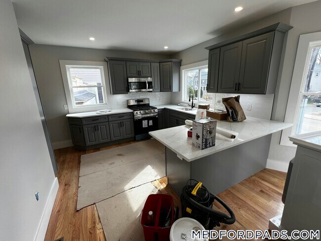 44 George St in Medford, MA - Building Photo - Building Photo