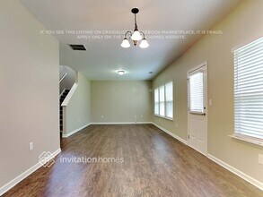 2170 Stonebrook Dr in Austell, GA - Foto de edificio - Building Photo