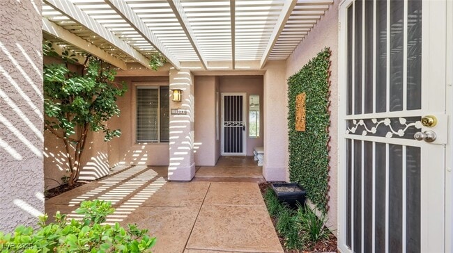 1998 High Mesa Dr in Henderson, NV - Building Photo - Building Photo