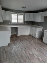 103 Mason St in New Holland, IL - Building Photo - Building Photo