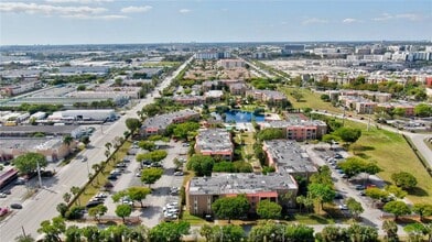 5102 NW 79th Ave in Doral, FL - Building Photo - Building Photo