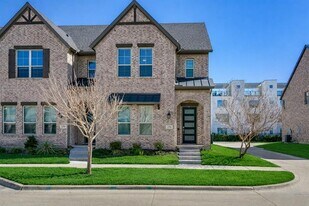 12966 Wymeth Dr in Farmers Branch, TX - Building Photo