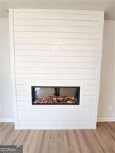 5165 Sidney Sq Dr in Flowery Branch, GA - Foto de edificio - Building Photo