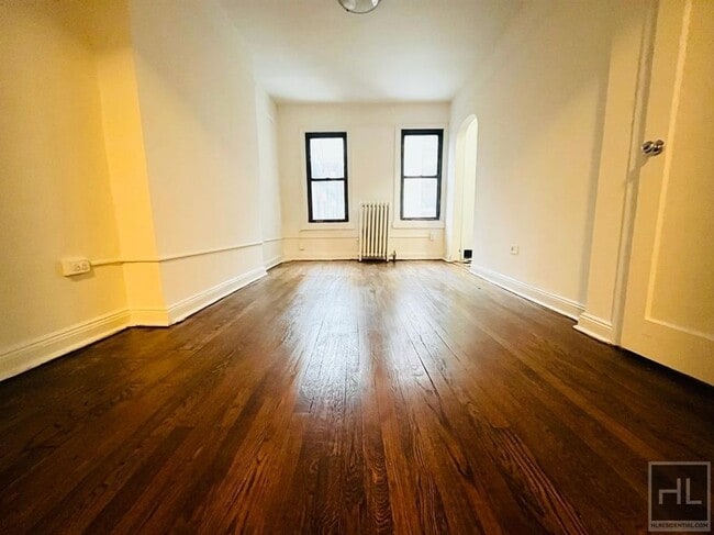 SECOND AVENUE in New York, NY - Building Photo - Building Photo