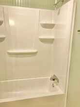 826 Jonathan Run Rd in Parsons, WV - Foto de edificio - Building Photo