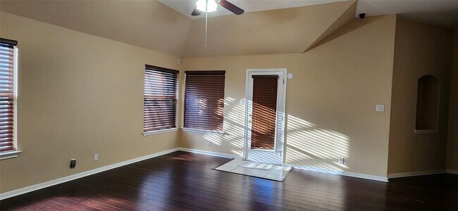 1124 Springbrook Rd in Pflugerville, TX - Building Photo - Building Photo