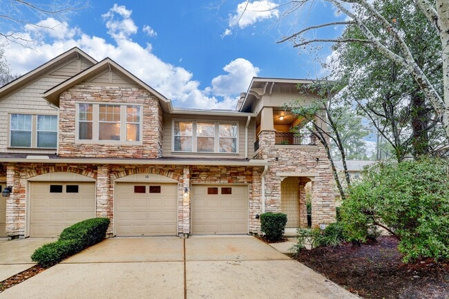 property at 10 Stone Creek Pl