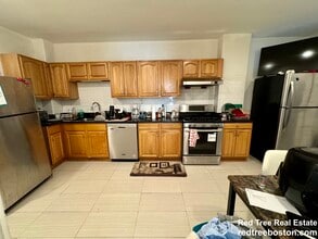 872 Huntington Ave in Boston, MA - Building Photo - Building Photo