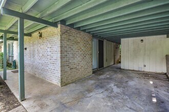 1703 Emilie Ln in Austin, TX - Building Photo - Building Photo